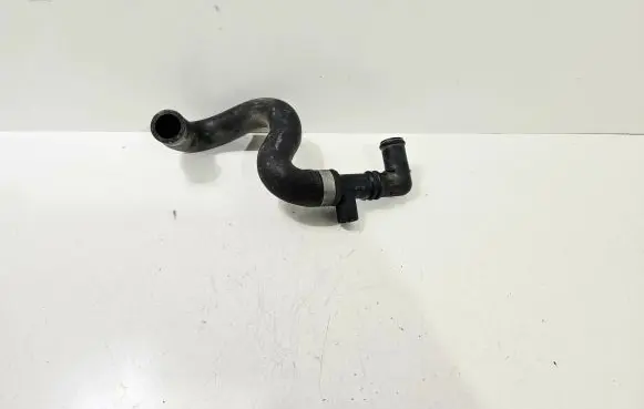 Audi A8 S8 D3 4E Engine coolant pipe/hose 4E0819163B