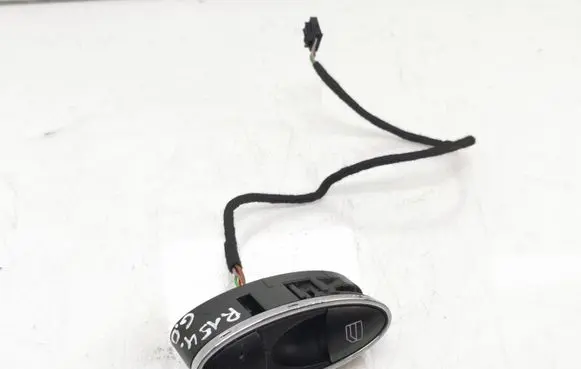 Mercedes-Benz E W211 Electric window control switch A2118219958