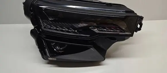 Skoda Karoq Headlight/headlamp 57B941036B SK143