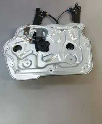 Nissan Qashqai Front door window regulator with motor 80770JD00A 25801189
