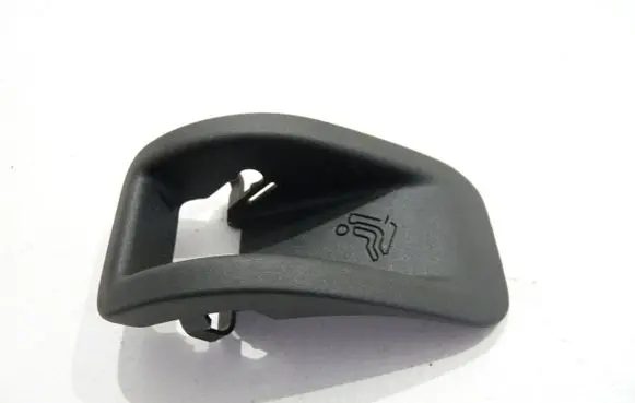 Volkswagen Touareg II ISOFIX cover 7P6887233A