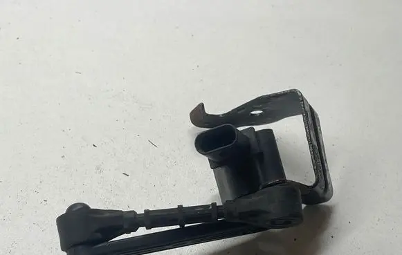 Land Rover Range Rover Sport L494 Headlight/headlamp level sensor JPLA3D026AA 304258 20017
