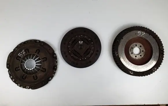 Opel Vivaro Clutch set kit 8200247241 412119906
