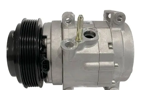 SsangYong Korando Air conditioning (A/C) compressor (pump) 6711303111 741503