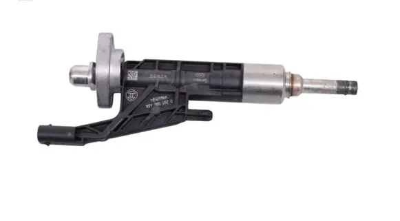 BMW 2 F22 F23 Fuel injector 7639990