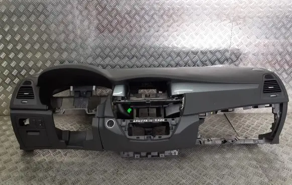 Renault Laguna III Dashboard 18995335TF