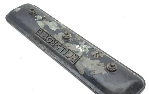 Rolls-Royce Silver Spirit Rocker cam cover UE44067