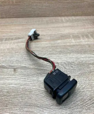 Mazda 6 Hazard light switch 3316 WithPlug