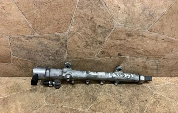 Mercedes-Benz C W204 Fuel main line pipe A6510700495
