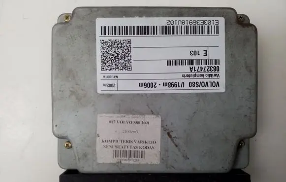 Volvo S80 Engine control unit/module 08327471A