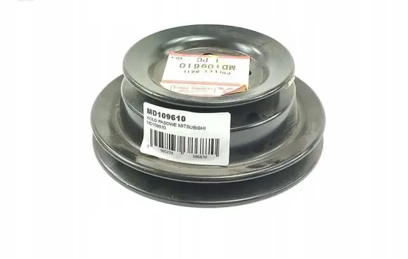 Mitsubishi Pajero Water pump pulley MD109610