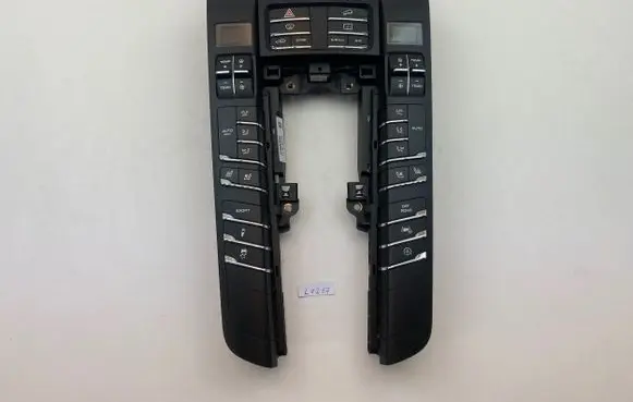 Porsche Macan (95B) A set of switches 95B907042L 000000213 5HB01165729