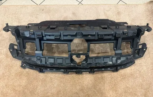 Renault Austral Engine bonnet/hood lock trim molding 620329023R DHN110019