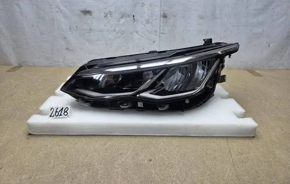 Volkswagen Golf VIII Headlight/headlamp 8991VR4AA49U 5H1941005C 7M1941005C