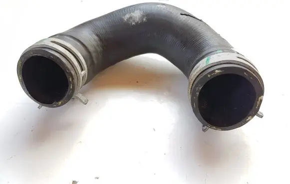 Mercedes-Benz C W205 Coolant pipe/hose A2742002982