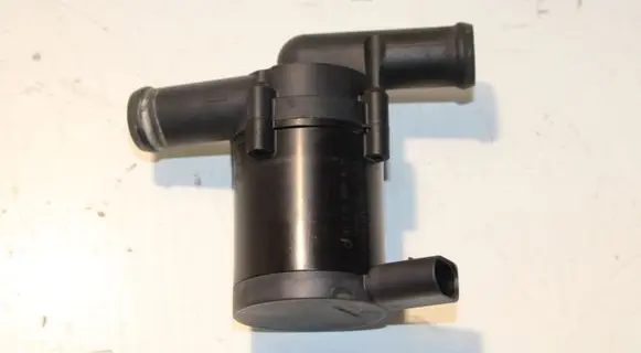 Audi A6 S6 C5 4B Electric auxiliary coolant/water pump 078121601B