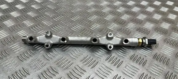 Audi A3 8Y Fuel main line pipe 87169058 810PP0304 04C906054C