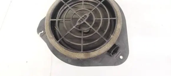 Audi A1 Front door speaker 8X4035411