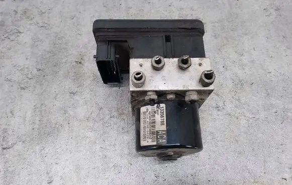 Opel Astra J ABS Pump 13356788
