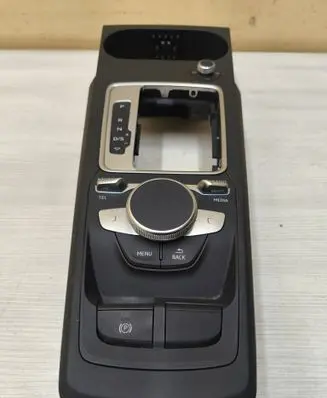 Audi Q2 - Center console 81B713463 81B864261 81B919616A