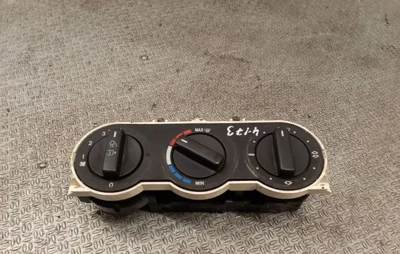 Mercedes-Benz Vito Viano W638 Climate control unit
