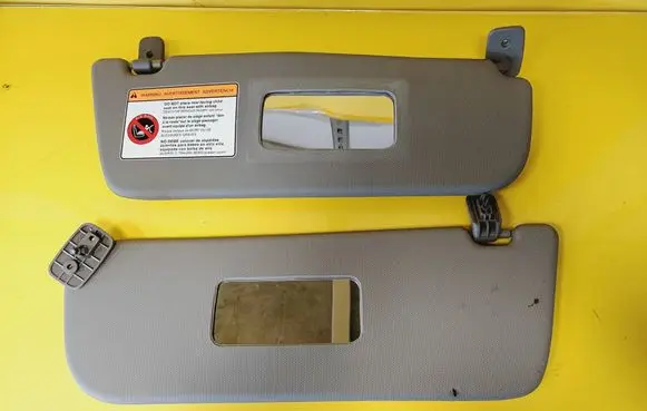 Sun visor