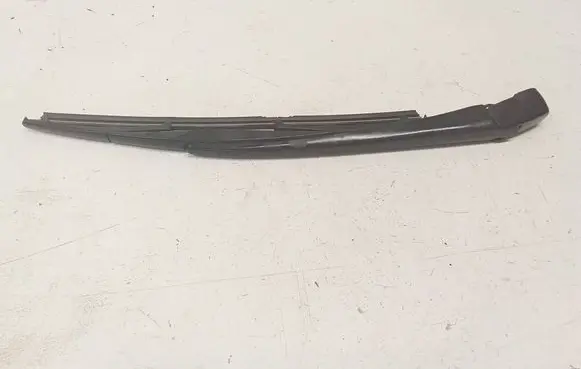 Nissan Murano Z50 Rear wiper blade arm 39868