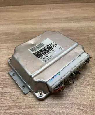 Toyota Yaris Airbag control unit/module 896610D070 MB2750003424