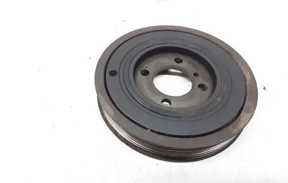 KIA Carens I Crankshaft pulley