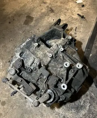 Dodge Caliber Manual 6 speed gearbox 