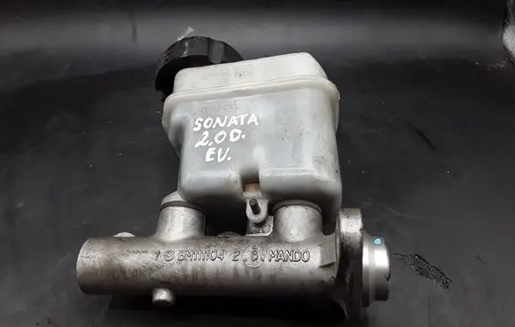 Hyundai Sonata Master brake cylinder BM111104