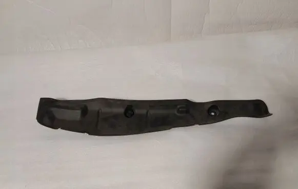 Audi A4 S4 B9 8W Fender end trim 8W0821111