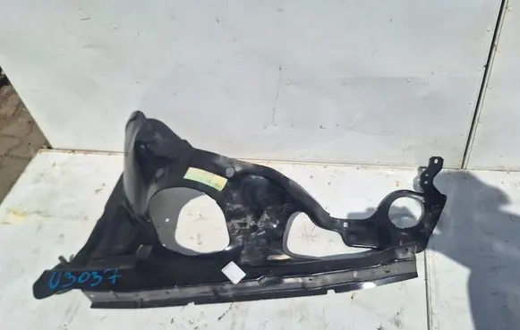 Volkswagen Golf III Rear arch 1H0809104A