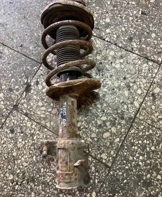 Nissan Almera Tino Front shock absorber/damper