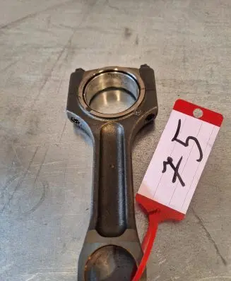 BMW X5 E70 Connecting rod/conrod 11247798368 512D27
