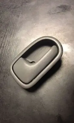 Mazda 323 Rear door interior handle dh221