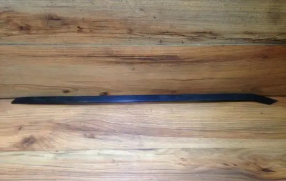 Audi A6 S6 C5 4B Front door glass trim molding 4b9854327al