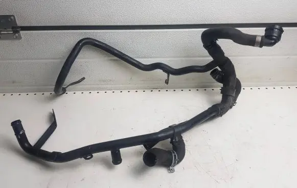Audi A3 S3 8V Engine coolant pipe/hose 5Q0121064AM 5Q0121070AG 0816Y