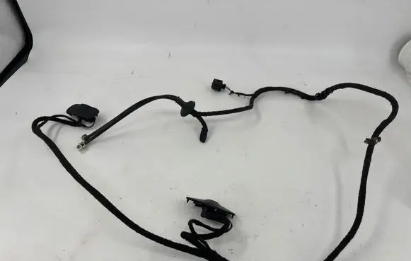 Audi Q7 4L Windshield washer spray nozzle 4L0955988C 090909A 4L0955987C