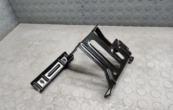BMW X3 G01 Battery bracket 9117801