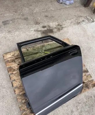 Audi A6 S6 C6 4F Rear door