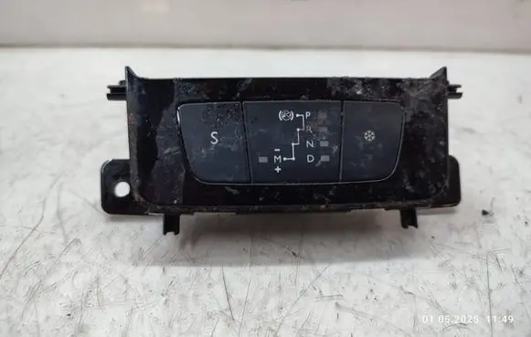 Peugeot 308 Gear shift selector indicator 96770535ZD00