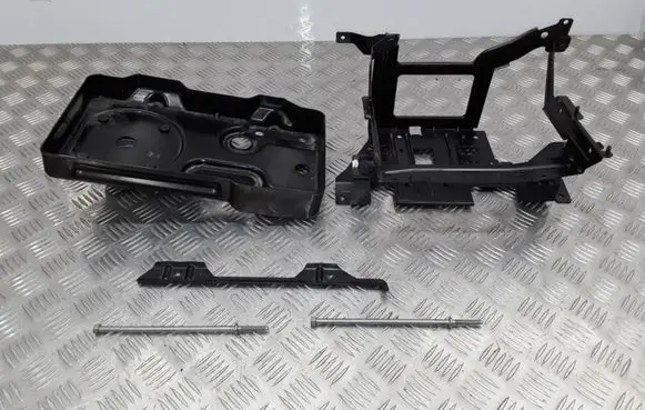 BMW 3 E92 E93 Battery bracket 6973095 7200087 7188487