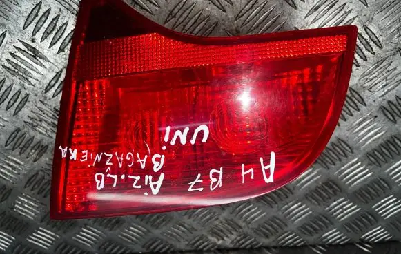 Audi A4 S4 B7 8E 8H Tailgate rear/tail lights 8E9945094 484502 074900