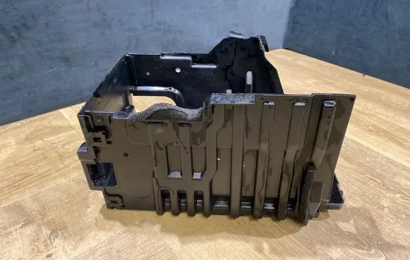 Land Rover Range Rover Evoque L551 Battery box tray K8D210757A