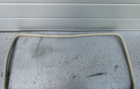 Nissan Terrano Sunroof sealing rubber 739670X800