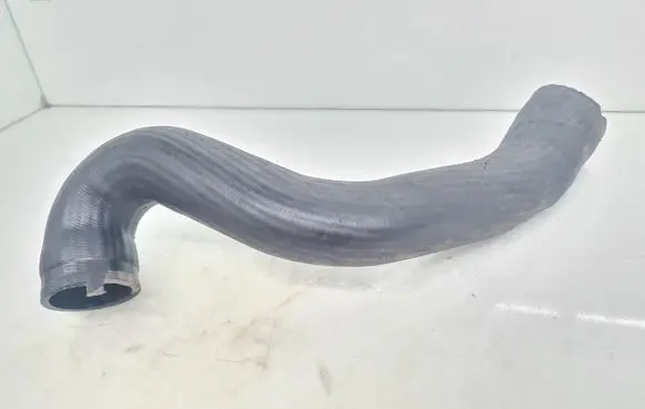 Intercooler hose/pipe