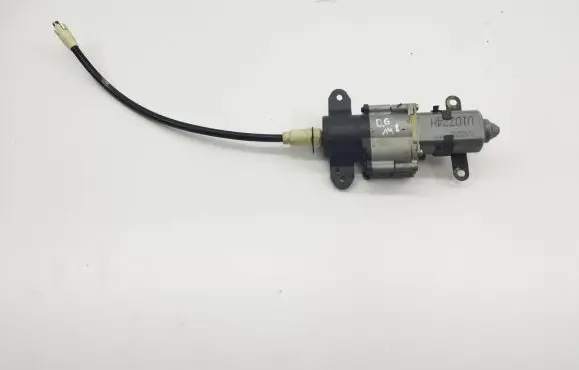 Chrysler Voyager Sliding door motor 7746804602 12100512