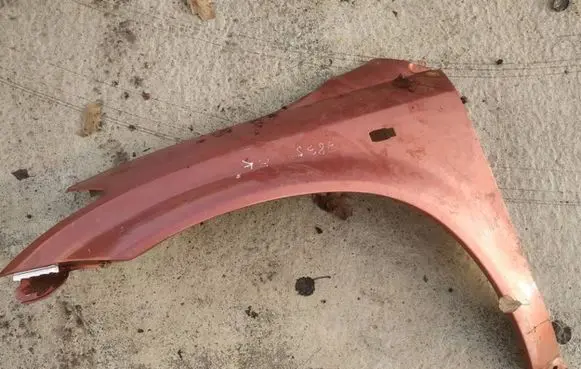 Nissan Murano Z50 Fender rudas