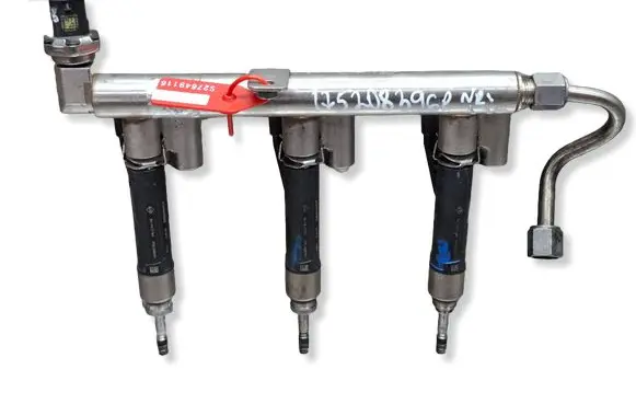 Renault Austral Fuel injectors set S27649116 166000786R 175208396R